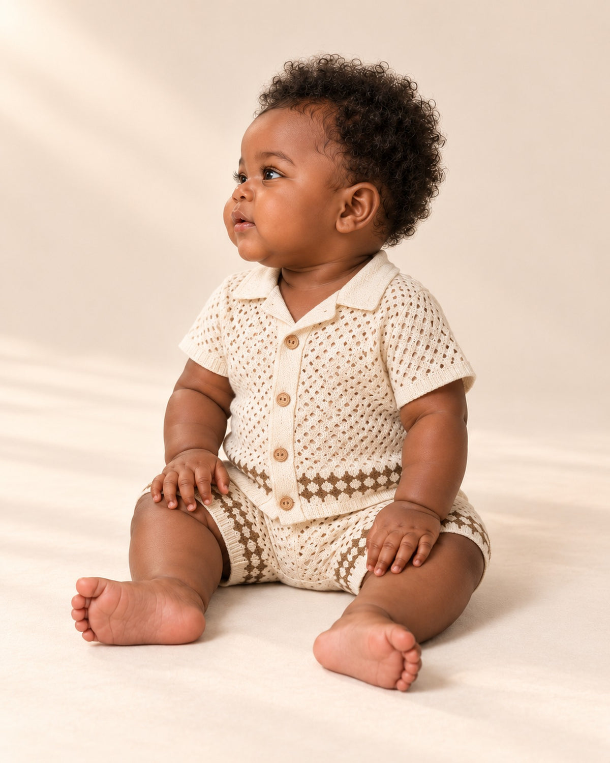 Side view of the openwork knit camp collar set – Oat