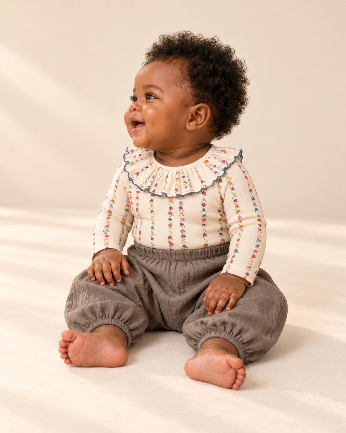Briar Muslin Balloon Pants in Taupe – side view